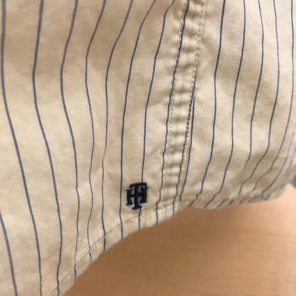 Tommy Hilfiger Ithaca Button Front Dress Shirt Striped Size 16.5 Large - Picture 3 of 8